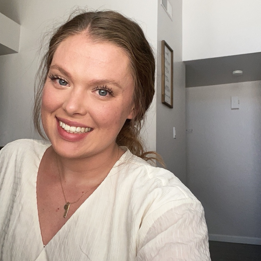 Meet your Posher, Hannah